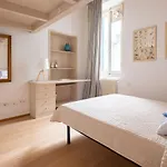 Central And Roomy Near The Station And Duomo - Homeunity