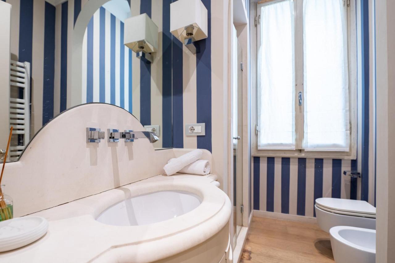 And Roomy Near The Station And Duomo - Homeunity Apartamento