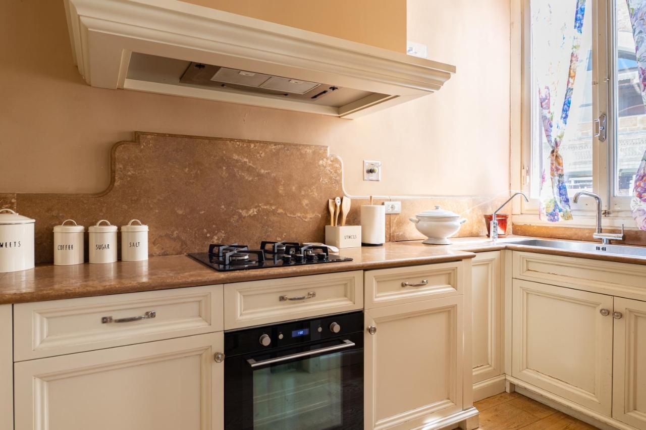 And Roomy Near The Station And Duomo - Homeunity Apartamento